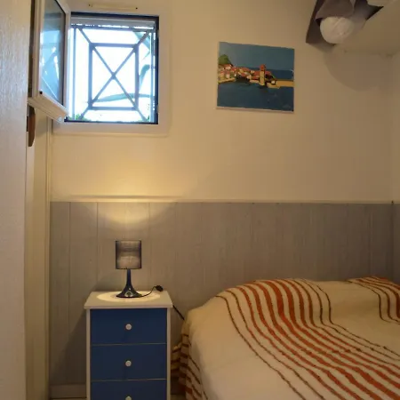 Collioure, 2 Pieces, 4 Personnes - Fr-1-225-624 아파트 *